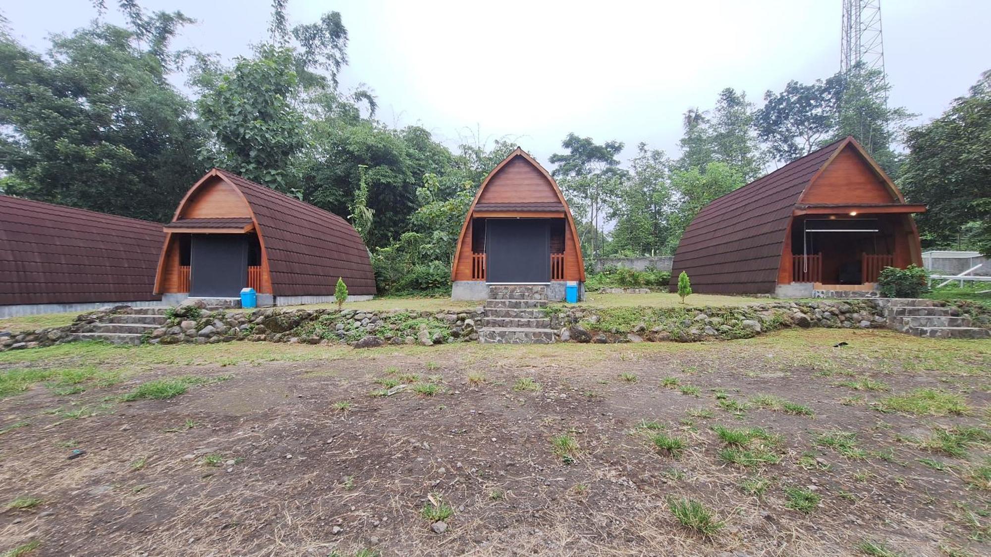 The Allabun Glamping Yogyakarta กาลีอูรัง ภายนอก รูปภาพ